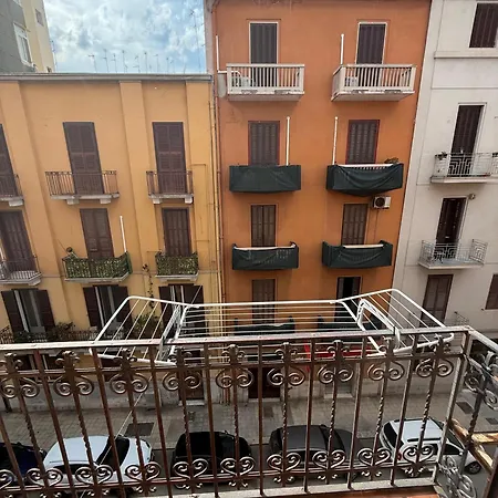 Giulietta Near The Center And The Sea *